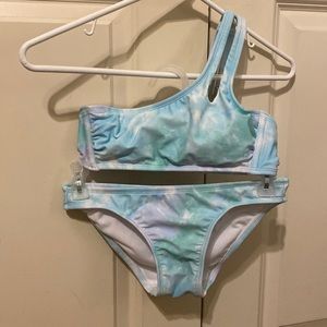Women’s S(top) and XS(bottoms) Xhilaration bathing suit bikini set Tye Dye color